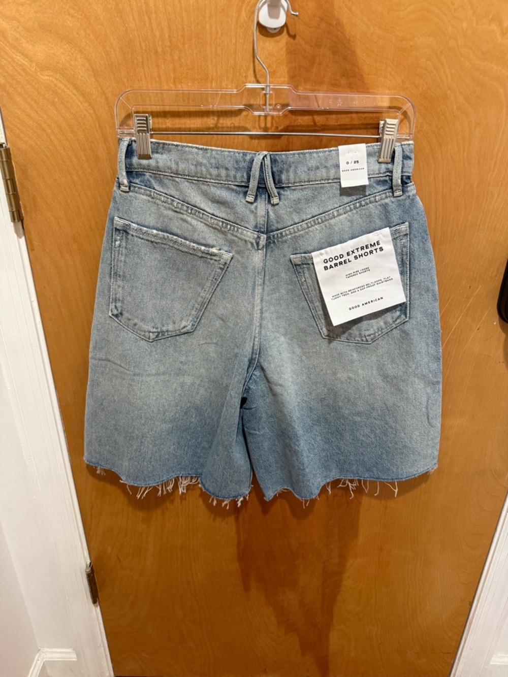 Good American Good Extreme Barrel Shorts - Picture 4 of 5